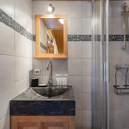 Apartamento Duplex Spacieux A Meribel - 8 Pers, 3 Ch, 2 Salles De Bain, Proche Pistes Et Navette - Fr-1-565-74 Les Allues